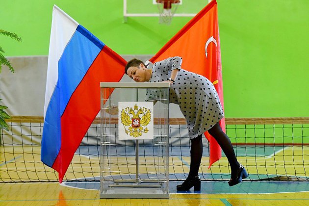 Les Russes élisent leurs représentants locaux après un été de répressions