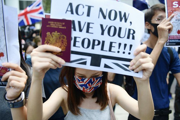 Hong Kong: les manifestants pro-démocratie en appellent à Londres