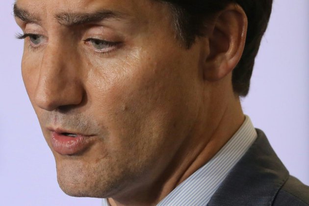 Canada: Trudeau rattrapé par une vieille photo de "blackface"