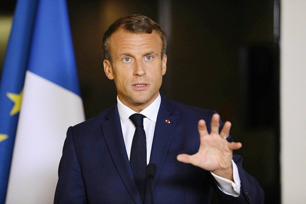Macron: "La France ne peut pas accueillir tout le monde si elle veut accueillir bien"