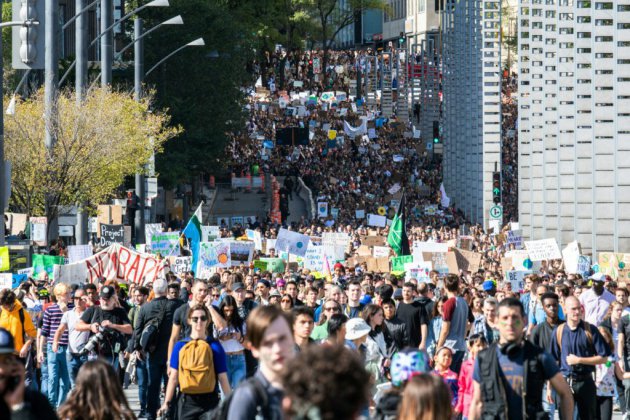 Près de 500.000 personnes ont manifesté à Montréal avec Greta Thunberg (organisateurs)