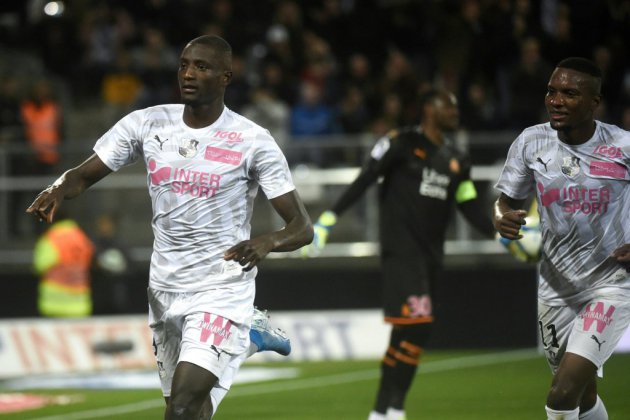 Ligue 1: Marseille, battu à Amiens, n'y arrive plus
