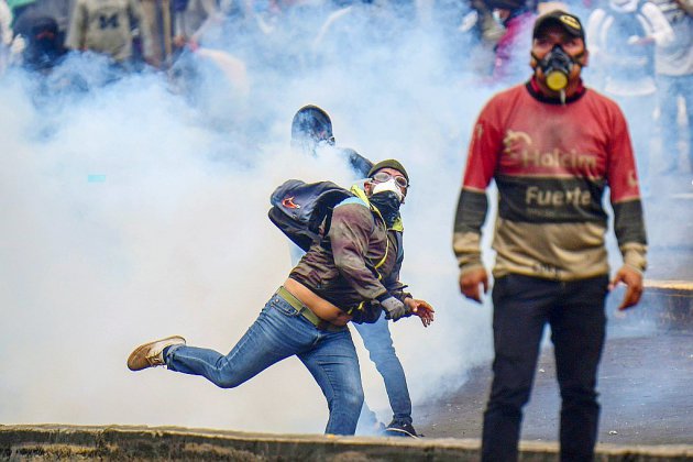 Regain de violence en Equateur, la perspective d'un dialogue s'éloigne