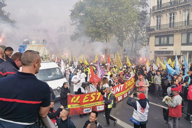 Normandie. Les pompiers crient leur ras-le-bol dans les rues de Paris