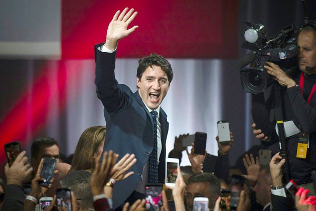 Victorieux mais affaibli, Trudeau va devoir chercher des appuis