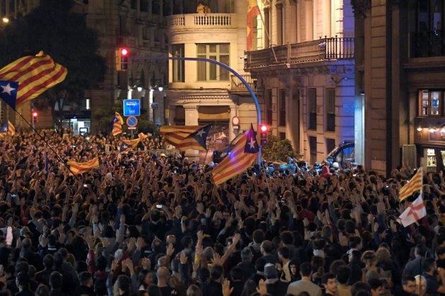 Heurts avec la police après une vaste manifestation d'indépendantistes catalans