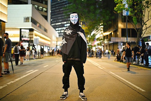 Hong Kong: l'interdiction des masques contestée en justice avant une manifestation pour Halloween