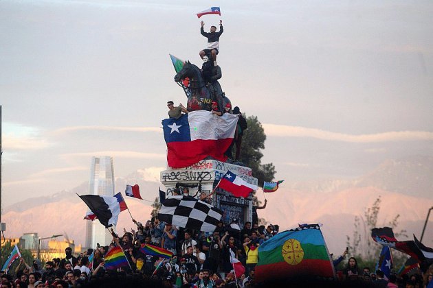 Chili: deux semaines après, la mobilisation sociale reste intacte