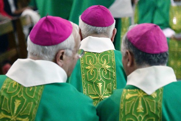 Pédocriminalité dans l'Eglise: le président de la commission Sauvé expose ses travaux devant les évêques