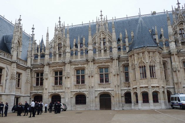Rouen. Le gendarme qui a renversé trois Gilets jaunes jugé en janvier 2020