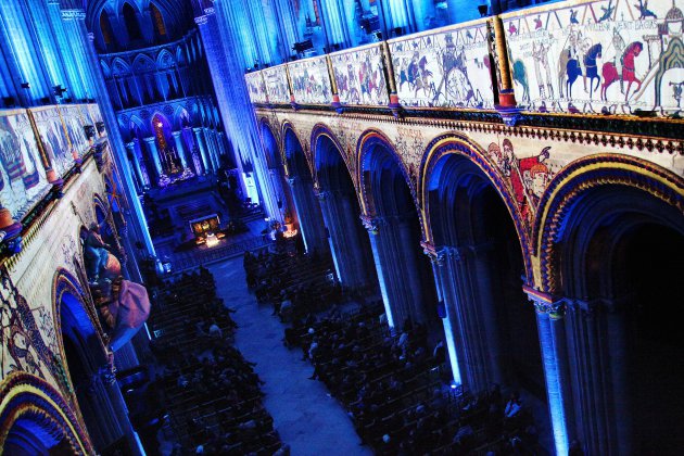 Bayeux. La cathédrale s'illumine pour les fêtes