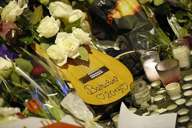 France-Monde. Début des commémorations des attentats du 13 novembre 2015