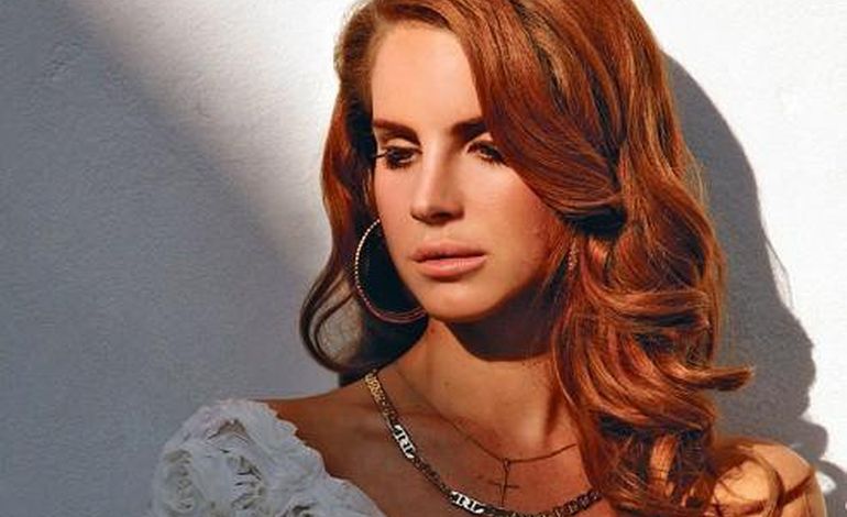 Lana Del Rey annonce une réédition de l'album "Born to die"