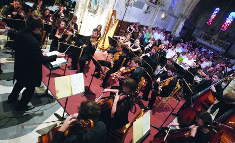 Le festival de musique classique d'Arromanches se poursuit