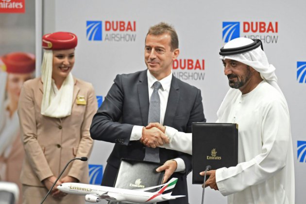 Emirates va acheter 50 Airbus 350-900 pour un montant de 16 milliards de dollars