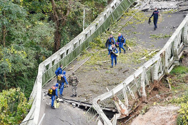 Pont effondré en Haute-Garonne: bilan de deux morts, place à l'enquête
