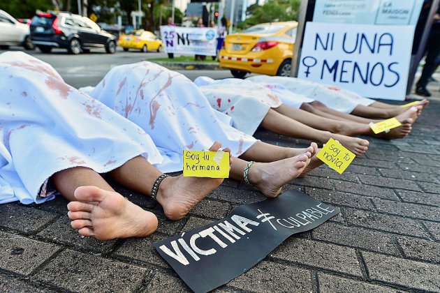 Violences contre les femmes : manifestations dans le monde, Paris annonce un plan