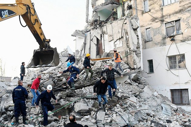 Un puissant séisme de magnitude 6,4 fait au moins six morts en Albanie