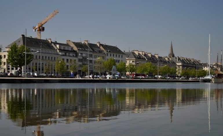 Corps sans vie dans le bassin Saint-Pierre (Caen) : la thèse accidentelle privilégiée
