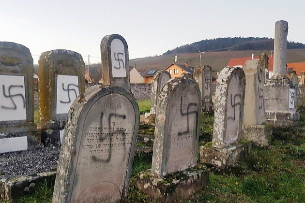 Alsace: "consternation" après une nouvelle profanation dans un cimetière juif