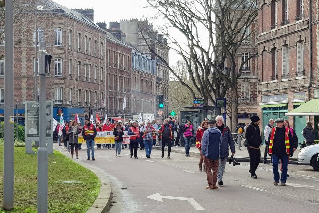 Rouen. Moins nombreux, les manifestants restent déterminés