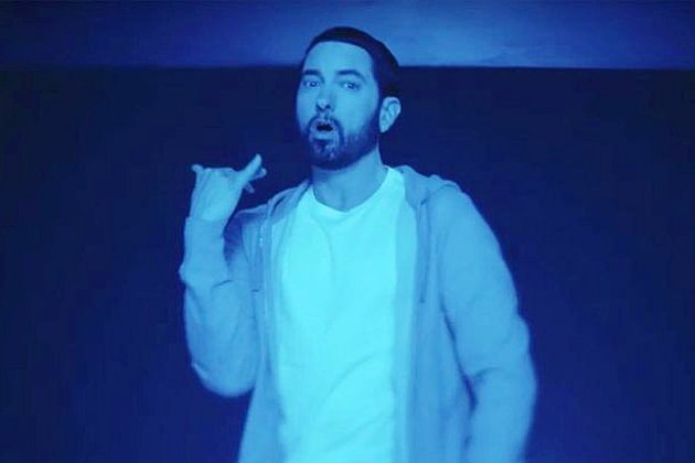Musique. Eminem dévoile un album surprise et un nouveau clip très politique