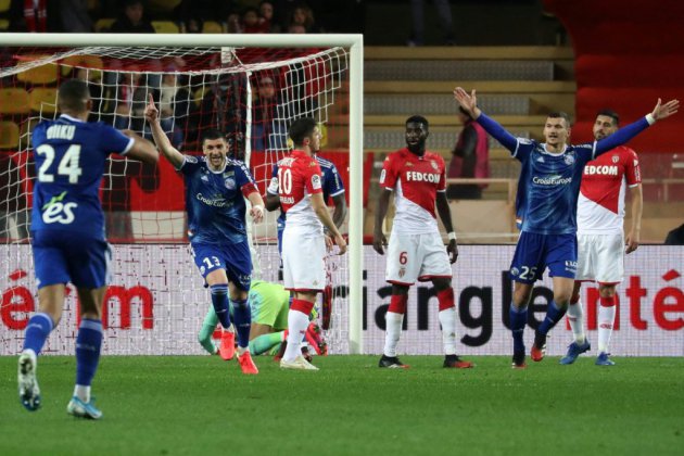 Ligue 1: Monaco chute lourdement à domicile contre Strasbourg