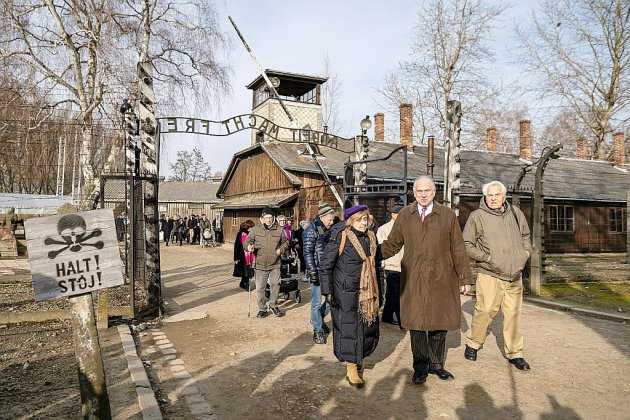 Les survivants d'Auschwitz lancent un avertissement, 75 ans après la libération