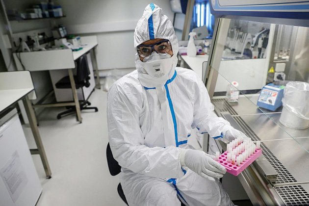 Coronavirus: l'Institut Pasteur à Paris, sentinelle sous haute protection