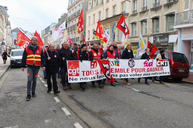 Manche. Entre 1 000 et 2 000 manifestants à Cherbourg