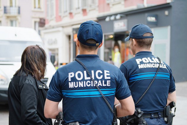 Le Havre. Refus d'obtempérer : il traine un policier municipal sur 100m