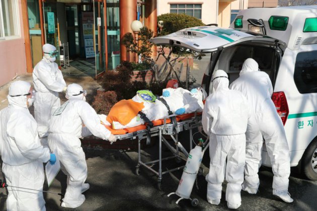 Corée du Sud: forte augmentation des cas de coronavirus, dont un employé du géant Samsung