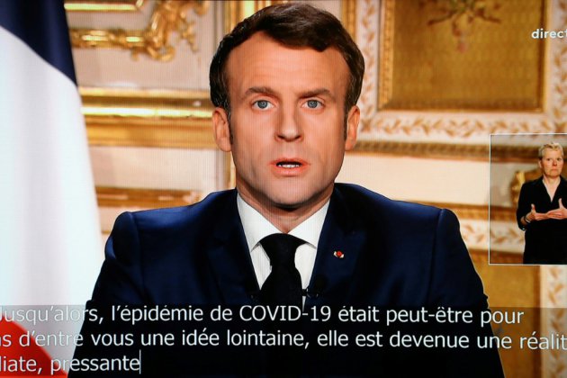 Macron: "Nous sommes en guerre sanitaire" contre le coronavirus