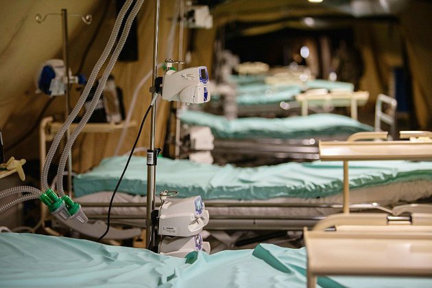 A Mulhouse, l'hôpital militaire prêt à recevoir ses premiers malades du coronavirus