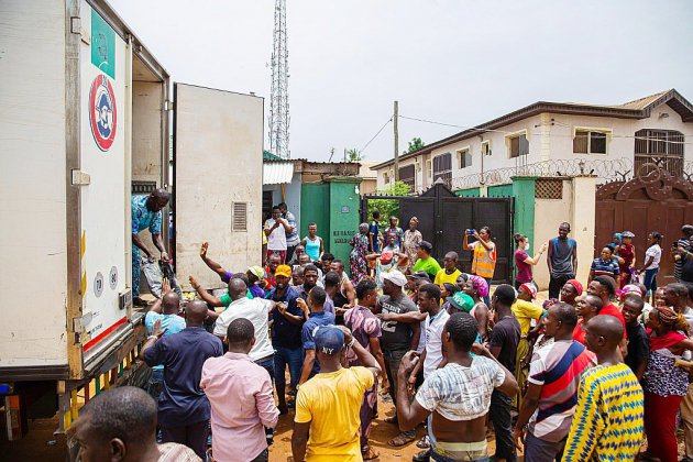 Dans les quartiers pauvres de Lagos, "ils vont nous laisser crever de faim"