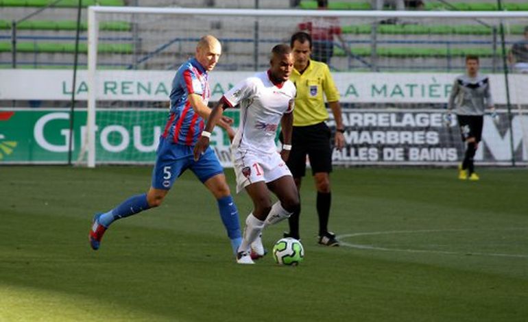 Laurent Agouazi : "Pas une équipe nous a dominés"
