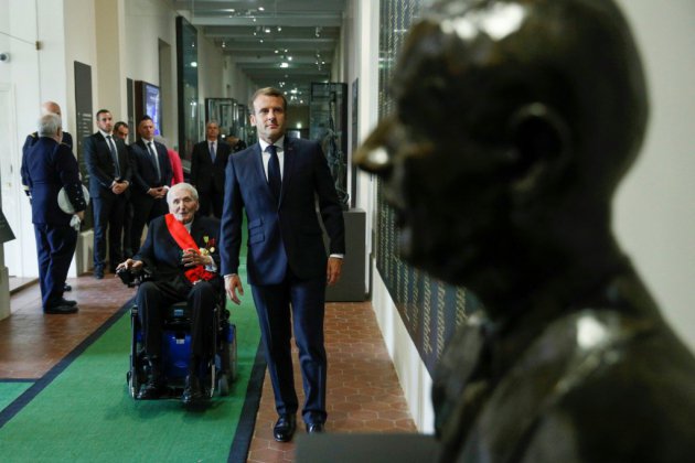 Au Mont-Valérien, Macron commémore l'appel du 18 juin