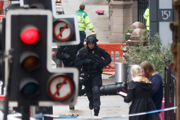 Six blessés dans une attaque à Glasgow, le suspect tué par la police
