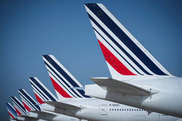 Air France veut supprimer plus de 7.500 postes d'ici fin 2022, selon des sources syndicales
