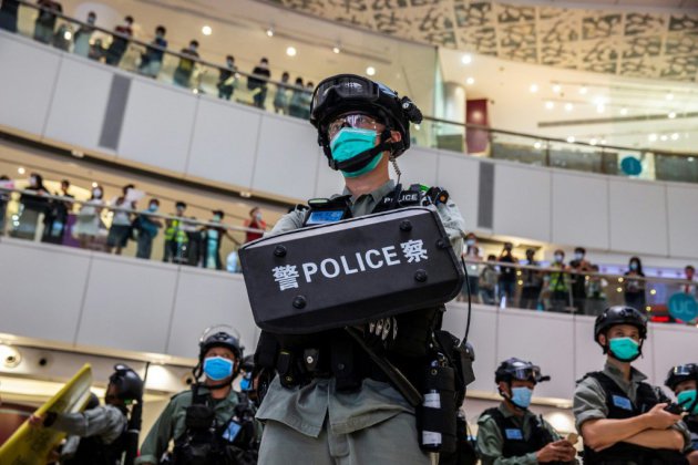 Facebook, Google et Twitter ne répondront plus aux demandes de Hong Kong