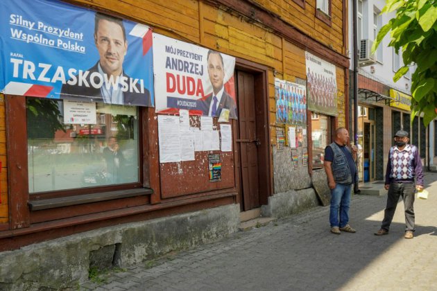 En Pologne, un vote présidentiel sur le fil du rasoir