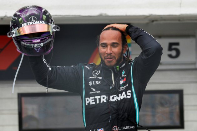 F1: Hamilton gagne en Hongrie et prend la tête du championnat