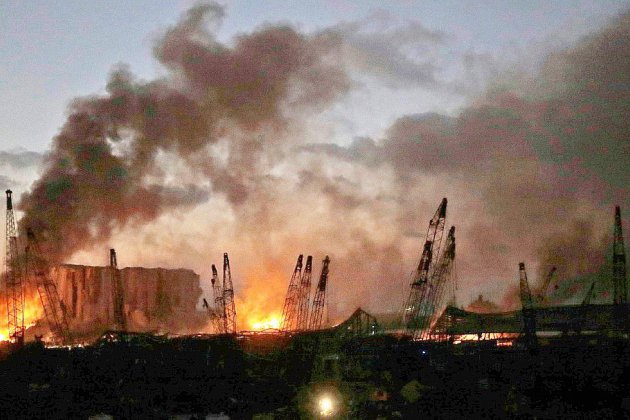 Liban: dévastation après deux énormes explosions au port de Beyrouth, 50 morts et 2.750 blessés