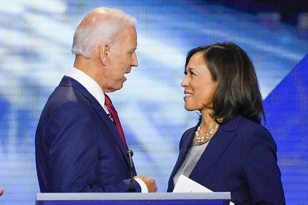 Joe Biden choisit Kamala Harris, première colistière noire, pour défier Trump