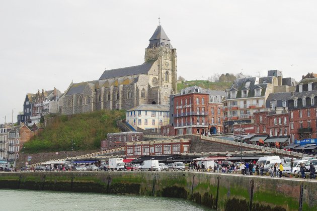 Seine-Maritime. Un plaisancier victime d'un malaise sur son voilier
