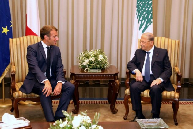 Liban: à son arrivée, Macron plaide pour un "gouvernement de mission" au "plus vite"