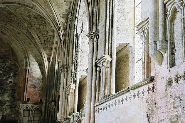 Longues-sur-Mer. L'abbaye va pouvoir être restaurée grâce au Loto du Patrimoine