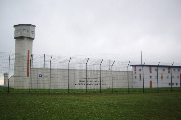Condé-sur-Sarthe. Un détenu agresse cinq surveillants du centre pénitentiaire