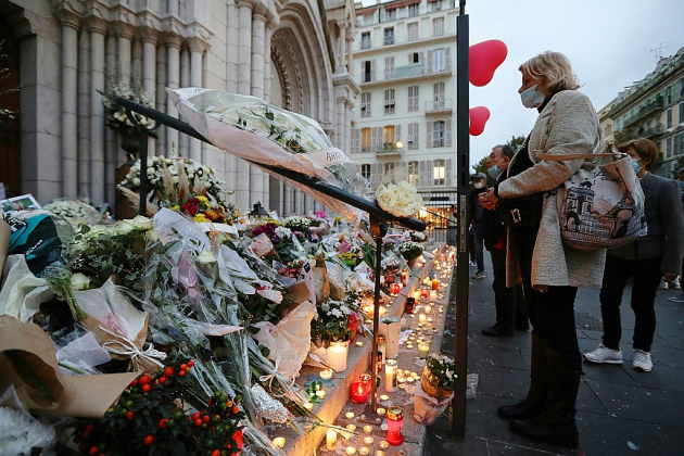 France-Monde. A Nice, les catholiques prient sous haute sécurité après l'attaque
