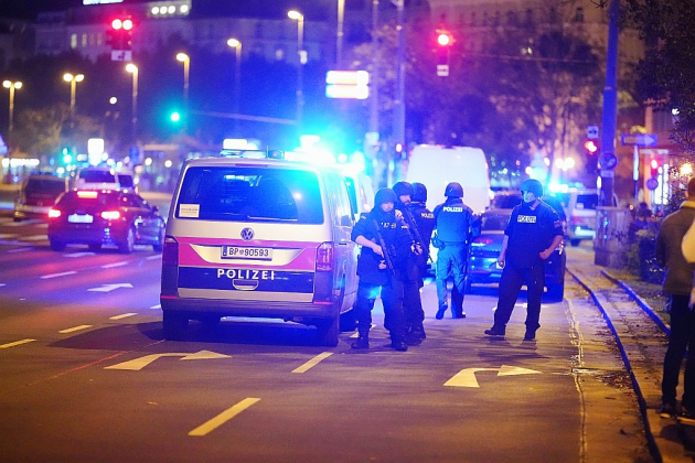 Autriche. Fusillade toujours en cours à Vienne, "apparemment une attaque terroriste"